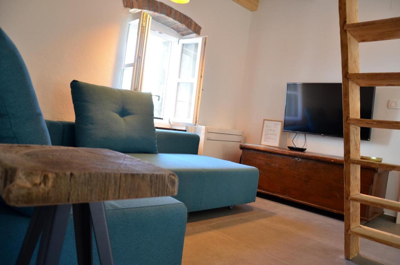 Apartments Martamare Martinšćica Εξωτερικό φωτογραφία