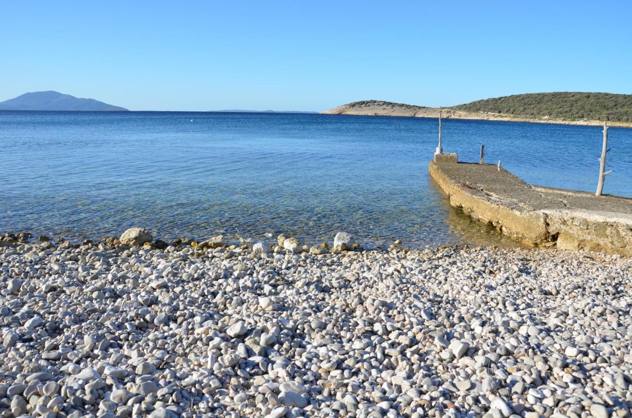 Apartments Martamare Martinšćica Εξωτερικό φωτογραφία